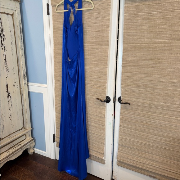Elegant Y2K Blue Shiny Halter Formal Dress